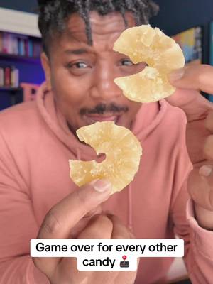 Even Pac-Man can’t stop eating these 👀🎮@finalbosssour ##FinalBossSour #sourcandy ##FYP 