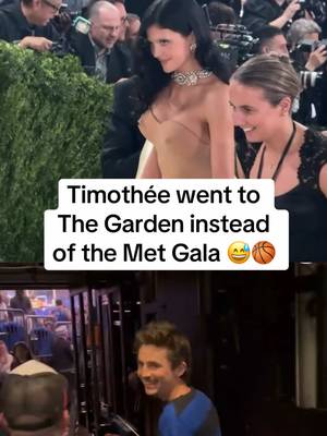 Kylie Jenner and Timothée Chalamet are out in New York 🤩@Sports(ish) (via @New York Knicks) #timotheechalamet #kyliejenner #metgala #msg #NBA 