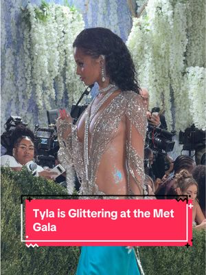 Make her sweat…glitter. 2025 #GlamourWOTY #Tyla is glittering at the #MetGala. 