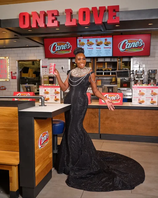 @Venus Williams just MET her match at Raising Cane’s - fresh off co-chairing fashion’s biggest night