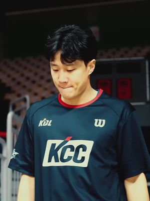 HEO BROTHERS IN EASL 🙌🏼 We saw Heo Hoon and Heo Ung on different teams in EASL 2024-25... For the 2026-27 season, they'll be playing together for the Busan KCC Egis 🤯 #EASL #KCC #KBL