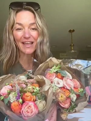 A mother’s mental load is real, constant, and worth talking about (and celebrating.)  @UrbanStems gets it. 