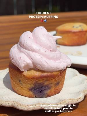My Sunday treat prep this week were these Cheesecake protein muffins & I have been thankingggg myself!  Seriously these are theee best protein muffins! They taste like a mix between a baked cheesecake & muffin. You can switch up different mix-ins & they make the perfect grab and go snack! They're gluten-free & refined sugar-free too :) The recipe is linked in  my bio!! Just click it and it’ll take you there 💗 (you can also comment LINK & I’ll try to message it to everyone!!) #proteinmuffins #muffinrecipe #healthymuffins #cottagecheese #cottagecheeserecipes