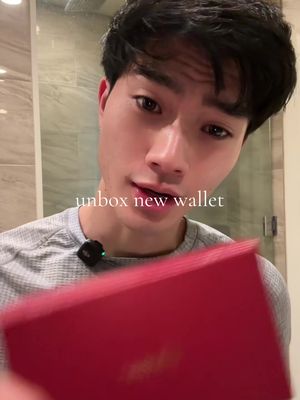 Unboxing new wallet💳 #cardholder #menswallet #mensessentials #mensfashion #luxury  @Cartier 