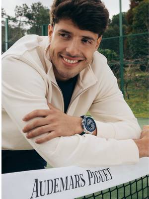 Agustín Tapia joins the AP family. ⭐ Audemars Piguet, fine watchmaker, and World No. 1 padel player Agustín Tapia join forces. Precision, creativity and technical excellence unite in a shared vision, one driven by passion, collective energy and the desire to push boundaries. #AudemarsPiguet #APxPadel