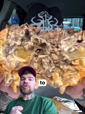 I flew to Philadelphia to learn everything there is to know about the Philly Cheesesteak. Full video with interviews and Michelin listed cheesesteaks is on my YouTube channel 👊🏼 #phillycheesesteak #philadelphia #cheesesteak #phillyfood 