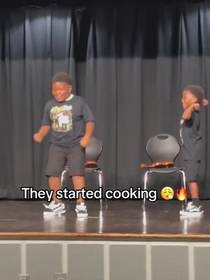They had their fellow classmates hype 🔥 (via Chanceadriand_/IG) #espnsocial #talentshow 