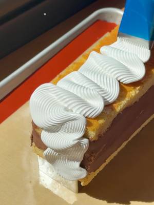 The best piping nozzle ever? #baking #pastry #cake