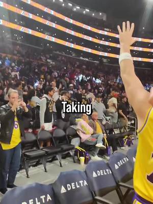 Taking Fake Luka Courtside To Lakers Game @TickPick @PopcornWithTom 