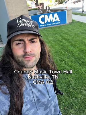 My first town hall at #cma @Country Music Association #nashville #countrymusic #musicrow #countrysinger 