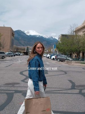 @H&M is reopening in Cherry Creek Shopping Center and you won’t want to miss opening weekend! Get 15% off your purchase through Sunday May 24th. The first 100 people in line will get a gift card up to $200 USD. It will be packed with all day fun including a live DJ, photo opportunities, custom hat bar, sweet treats and other exclusive giveaways while supplies last! 📍3000 E 1st Ave Denver, CO 80206 🛍️ MAY 21ST @ 11AM I hope to see you guys there! 🤍 #HM #AD