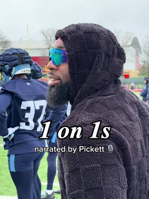 he’s seeing football, we’re hearing entertainment 🎤 #micdup #football #highlights #adariuspickett 