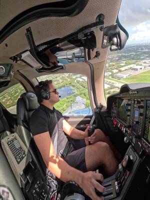 Landing a DA62 in Fort Lauderdale!! #aviation #pilot #aircraft 