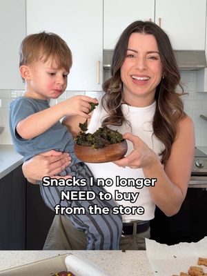 Snacks I no longer NEED to buy from the store 🙅‍♀️🥭🍋🍫🌈 Find all 4 recipes in my latest YouTube video — link in bio 💌 I started making healthier versions of our favourite store-bought snacks using simple, wholesome ingredients and honestly, they taste even better! This week I made: 🥭 healthy fruit roll ups 🦒 animal crackers 🍫 cosmic brownies 🌱 kale chips #HealthySnacksForKids #HomemadeSnacks #HealthyRecipes #PickyEaterTips