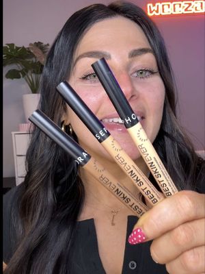 This is your “full coverage” without looking like you’re wearing it! I’m only hitting what actually needs it (undereyes, around the nose, blemishes) and leaving the rest ... leaving my skin still looking like skin! PRO TIP: use a slightly deeper shade to precisely sculpt + contour, and a lighter shade to highlight and lift… without adding unnecessary coverage shop @Sephora Collection NEW Best Skin Ever Ultra Slim Precision Concealer in-store & online ✨ #SephoraCanadaPartner #SephoraCollection #BestSkinEver #ad