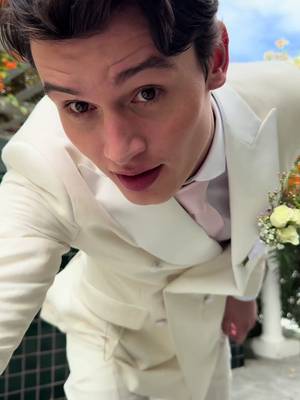 POV: the suit was made for YOU.  The celebration starts in the showroom. Book your fitting online now. #INDOCHINO #madetomeasure #customsuit #suittok #menstyle 