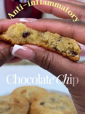 Let’s make some Anti-inflammatory chocolate chip cookies 😋 A sweet treat that won’t jeopardize your back goals lol #antiinflammatorydiet #antiinflammatoryrecipes 