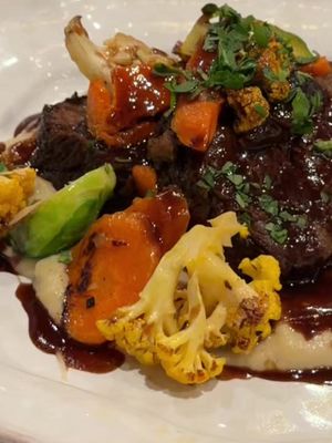 👨🏽‍🍳 Executive chef and owner Jose Hernandez of @BrasserieduParcHTX recently acquired and reopened @SavoirHouston in the Heights  and has brought to it the sophisticated dishes for which he is known.  🍽️ At Savoir, diners can look forward to some of Hernandez’s outstanding signature dishes such as lamb tartare, 5-hour braised short ribs with seasonal vegetables and bordelaise over cauliflower purée and decadent Beef Cheeks Agnolotti with veal, demi glacé, mushrooms and truffle butter.  🍷While what’s on the plate feels like fine dining, Savoir’s atmosphere is relaxed and offers four settings: an easygoing bar, a patio, a brightly lit sunroom and a romantic dining room that’s perfect for date night. The space is also home to the seductive speakeasy Patton’s Steakhouse, a setting reminiscent of a dark Parisian club offering a full steakhouse menu as well as cocktails and an extensive wine list.  🥗 Back at Savoir, we also loved some of the dishes showcasing the bounty of spring, such as Apple Fennel Salad with manchego, walnuts and Jerez vinaigrette, wood-fired rainbow carrots with rosemary over dill yogurt and Caprece Tortellini with ricotta, buratta, goat cheese, cherry tomatoes and basil.  🧭 Those who have stayed in touch with the food scene over the years know Hernandez as one of Houston’s most-talented and versatile chefs. (I first met him as the pastry chef at Triniti — and he still makes breads and pastries!) Heights residents will now find in their midst a comfortable retreat with a well-executed yet reasonably priced menu to embrace, but Savoir is also a restaurant that should be a must-visit place for any Houstonian who values delectable, modern, European-influenced fare.  #Houston #HoustonRestaurants #HoustonFoodie #HoustonChefs #HoustonHeights