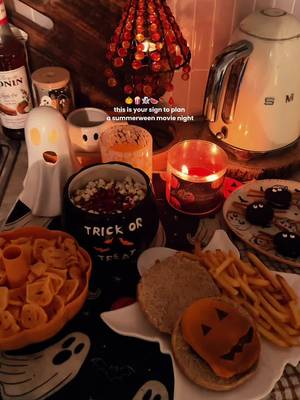 This is your sign to plan a summerween movie night asap! 👻 May is here which means it’s basically summer and the only way I can survive it is to pretend it’s Halloween 🎃 I had my first spooky summerween night yesterday and it was absolutely perfect 🍿 I had so much fun making all the spooky treats, bringing back my little ghosties and my pumpkin decor 🍉🎃 and obviously I watched an eternal classic! I Know What You Did Last Summer is one of my fav to start the festivities and I love summer slasher movies 🎥  Send this to the person you want to have a summerween movie night 🪓🩸 . . . . #summerween #spookynight #slashermovies #spookymovies #halloweenallyear 