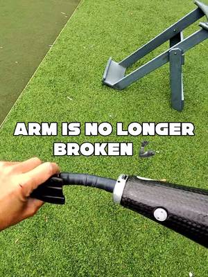 Thank God for modern medicine . . #funny #adaptiveathlete #adaptivegolfer #golf #prosthetics 