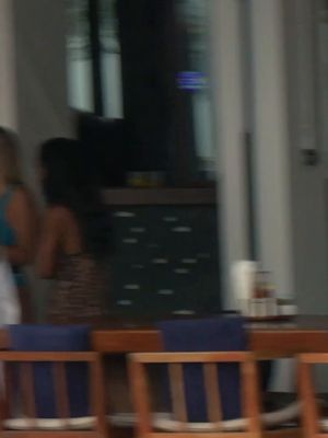 Geheimen delen 'tussen enkel ons vier' met een cameracrew om jullie heen... isss niet helemaal daarbij gebleven 💀🙄 #TemptationIsland #TemptationIslandBNL #PrimeVideo