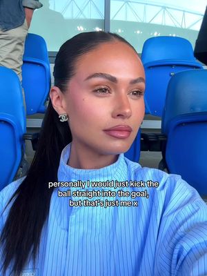 💁🏻‍♀️😂  #PremierLeague #football 