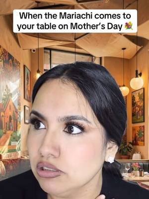 Marachias on mothers be like💐😂  #mariachi #mariachis #mothersday #motherday 