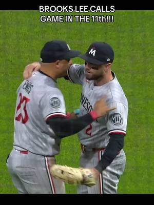 GAME ENDING WEB GEM #MLB #mntwins #defense #brookslee