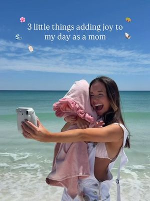 Happy Mother's Day to the women l l who give so much of themselves every single day 💐 In the middle of caring for everyone else, don't forget to take a few moments just for you! The little acts of self-care matter too ✨ Sarah's self-care Hempz faves are available @Ulta Beauty  @sarahkbross on IG #hempzofficial 