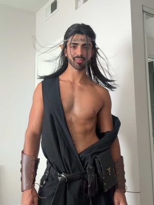 To the renaissance fair we go🧝🏽‍♂️  ##elf##elfcostume##reniassancefair