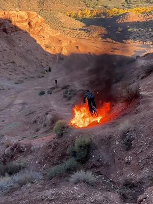That’s one way to do it 😮‍💨 (w/ Paul Couderc) #MonsterEnergy #MountainBike #MTB 