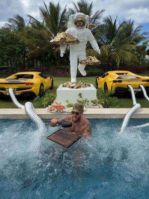 Supercar hot tub 