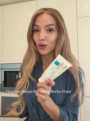 Anzeige I Egal in welcher Alltagssituation - ob eine Verbrennung beim Kochen, vertrocknete Ellbogen oder eine komplett vertrocknete Haut - Die Cicaplast Baume B5+ von @La Roche-Posay braucht jeder im Haushalt! #ad #larocheposaych #larocheposay #cicaplast