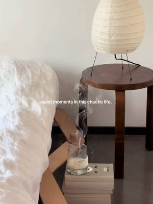 really savouring these moments because my life is fully upside down 🤍as a homebody moving out of my beloved concrete home left me feeling unsettled as I'm trying to reimplement some routines and joyful glimpses into my days ☁️ hope you'll forgive me for the new background and interior? xx, mara #interior #minivlog #aesthetics #zurich 
