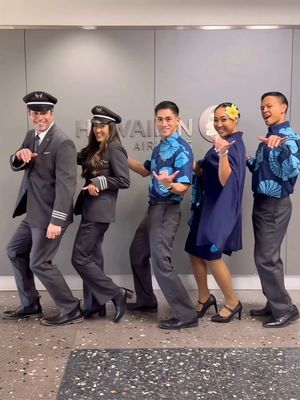 how our crew gets from gate to gate 😎 #hawaiianstyle 