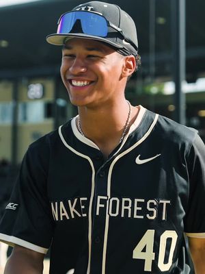 Boom, badoom🧹 #GoDeacs🎩 #WakeForest #baseball #collegebaseball #win 