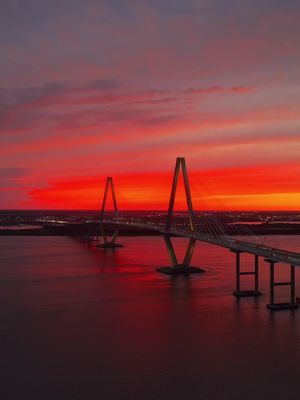 Charleston, South Carolina ☀️ A view that never gets old. From the church steeples and historic rooftops to the Cooper River stretching across the horizon, this is the kind of perspective that reminds you how special Charleston really is.