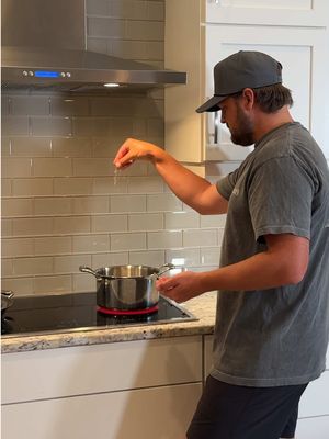 Dirty Spaghetti @jacquelinethoma  #cooking #food #husbandandwife #ICanMakeThat #Recipe 