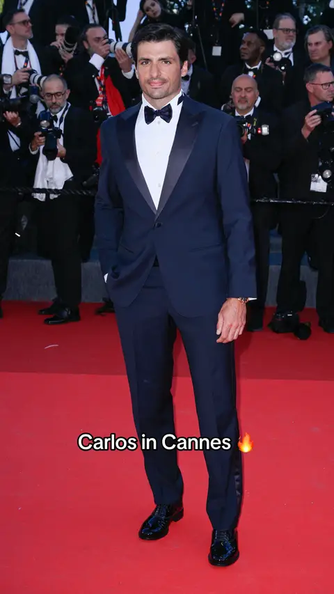Carlos took to the red carpet for the Cannes Film Festival 🎬 #f1 #f1tiktok #cannesfilmfestival2024 #carlossainz