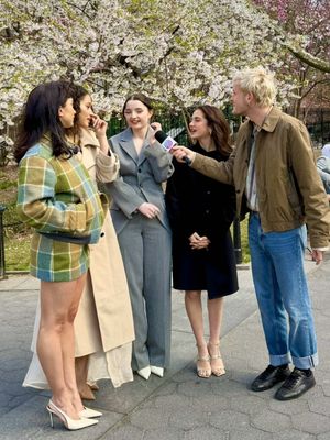 To be a fly on the wall in @The Testaments cast locked notes app 🔍✍️ #testaments #funny #hulu 
