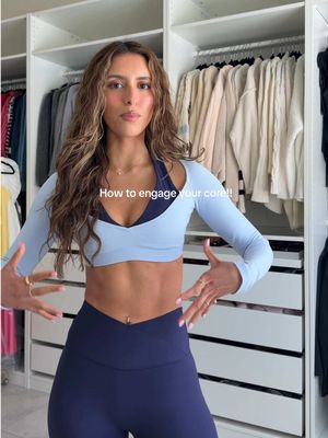 How to learn to engage your core girls!! I swear you will notice the biggest difference when you start using your core properly, & it will prevent "doming" or that "bread loaf" look in your stomach :) #pilatescore #abs #deepcore #coreengagement #wellnesstips 