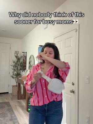 #diaperbag #fannypack #beltbag #babyessentials #busymomhacks 