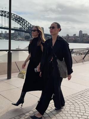 Fashion Week down under.  #fashionweek #essestudios #esse #rylan #sydneyharbourbridge 