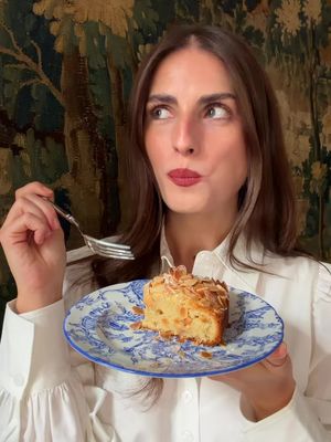 There are certain smells and tastes that instantly bring me back to my childhood, and the @LOCCITANE Almond Shower Oil does exactly that for me. And with the new packaging, it’s still feels just as nostalgic. So I made this Almond Cake inspired by its warm, comforting almond scent. The perfect cake to have with coffee, preferably somewhere in Provence. #LoccitanePartner Almond Cake Serves 8–10 Ingredients * 2 cups (200g) almond flour * 1 ½ cups (190g) all-purpose flour (or gluten-free all-purpose flour) * 1 cup (200g) granulated sugar * 3 teaspoons baking powder * 2 teaspoons lemon zest * Pinch of salt * 1 cup (250g) oat milk * ⅓ cup (85g) neutral oil * 2 teaspoons white vinegar or lemon juice * ½ teaspoon almond extract * ½ cup (45g) sliced almonds * Powdered sugar, for dusting Method 1. Preheat your oven to 350°F (175°C). Grease an 8-inch cake pan. 2. In a large bowl, whisk together the almond flour, flour, sugar, baking powder, lemon zest, and salt until fully combined. 3. In a separate bowl or measuring cup, whisk together the oat milk, oil, vinegar, and almond extract. 4. Pour the wet ingredients into the dry ingredients and gently mix until a smooth batter forms. Be careful not to overmix. 5. Transfer the batter to the prepared cake pan and smooth out the top. Sprinkle generously with sliced almonds. 6. Bake for 40–50 minutes, or until golden on top and a toothpick inserted into the center comes out clean. 7. Let cool in the pan for about 15 minutes before transferring to a wire rack. 8. Once cooled, dust with powdered sugar before serving. Perfect served slightly warm with coffee or tea.