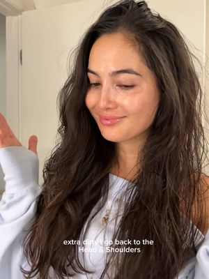 #HeadandShouldersPartner #ad the OG shampoo and conditioner getting my scalp healthy because healthy scalp = healthy hair 🎀💗💈 @head&shoulders 