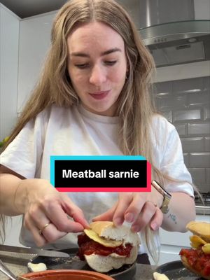 Highly recommend this very easy quick delicious lunch! #meatball #marksandspencersfood 