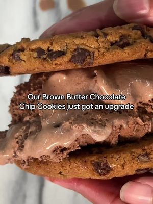 Your sign to make ice cream sandwiches with our brown butter chocolate chip cookies. Happy National Chocolate Chip Cookie Day 🍪🍨 #wholefoodsmarket #brownbutter #cookies #icecream 