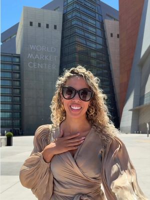POV: you accidentally discover one of the best luxury home decor shopping secrets in Las Vegas 👀 I genuinely had no idea the Las Vegas Design Center was open to the public… and now I’m already mentally redesigning our house 😭 From May 19–21, LVDC is hosting their Spring Sample Sale at World Market Center downtown with heavily discounted designer showroom pieces, hidden gems throughout the hallways, and some seriously gorgeous furniture + decor. If you love interiors, luxury home decor, or furnishing a home… this is 1000% worth checking out. Save this for your shopping trip 🤍 @lasvegasdesigncenter @lasvegasmarket #lasvegas #market #interiordesign #hiddengem #fypシ 