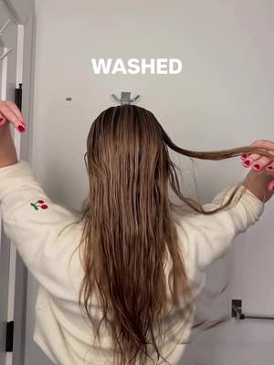 Every part of your hair routine: All with the Remington® Gloss™ Collection. 🤝 Save time in your day and shop today at the link in our bio. #RemingtonHair #wetdrystyled