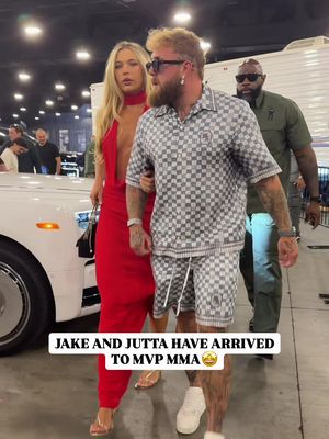 @Jake Paul and @Jutta Leerdam are in the building for MVP MMA🤩💫 ——— PRELIMS LIVE NOW ON MVP YOUTUBE MAIN CARD 9pm ET / 6pm PT on NETFLIX #RouseyCarano #DiazPerry #NgannouLins